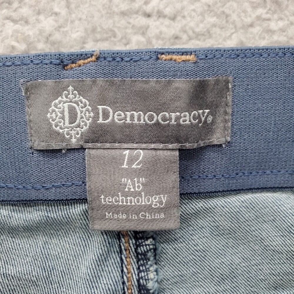 DEMOCRACY High Rise Wide Leg Jeans - Picture 3 of 10